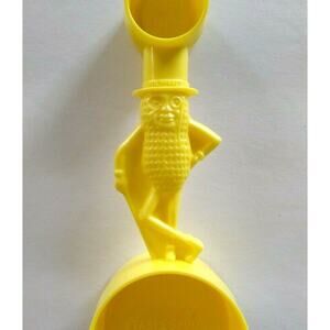 Mr Peanut Yellow Measuring Spoon Scoop 1950's Planters Peanuts Kitchenware